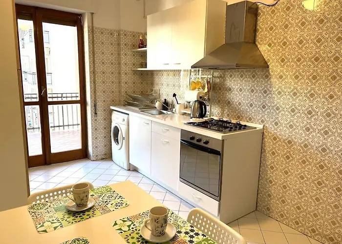 Lucky House 公寓 *