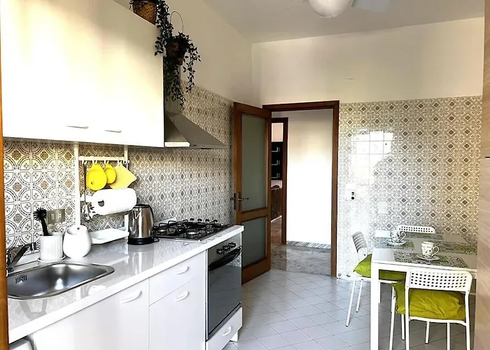 Lucky House 公寓 *