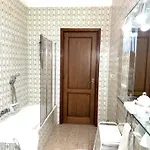 Lucky House Апартаменти