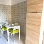 Апартаменти Lucky House *